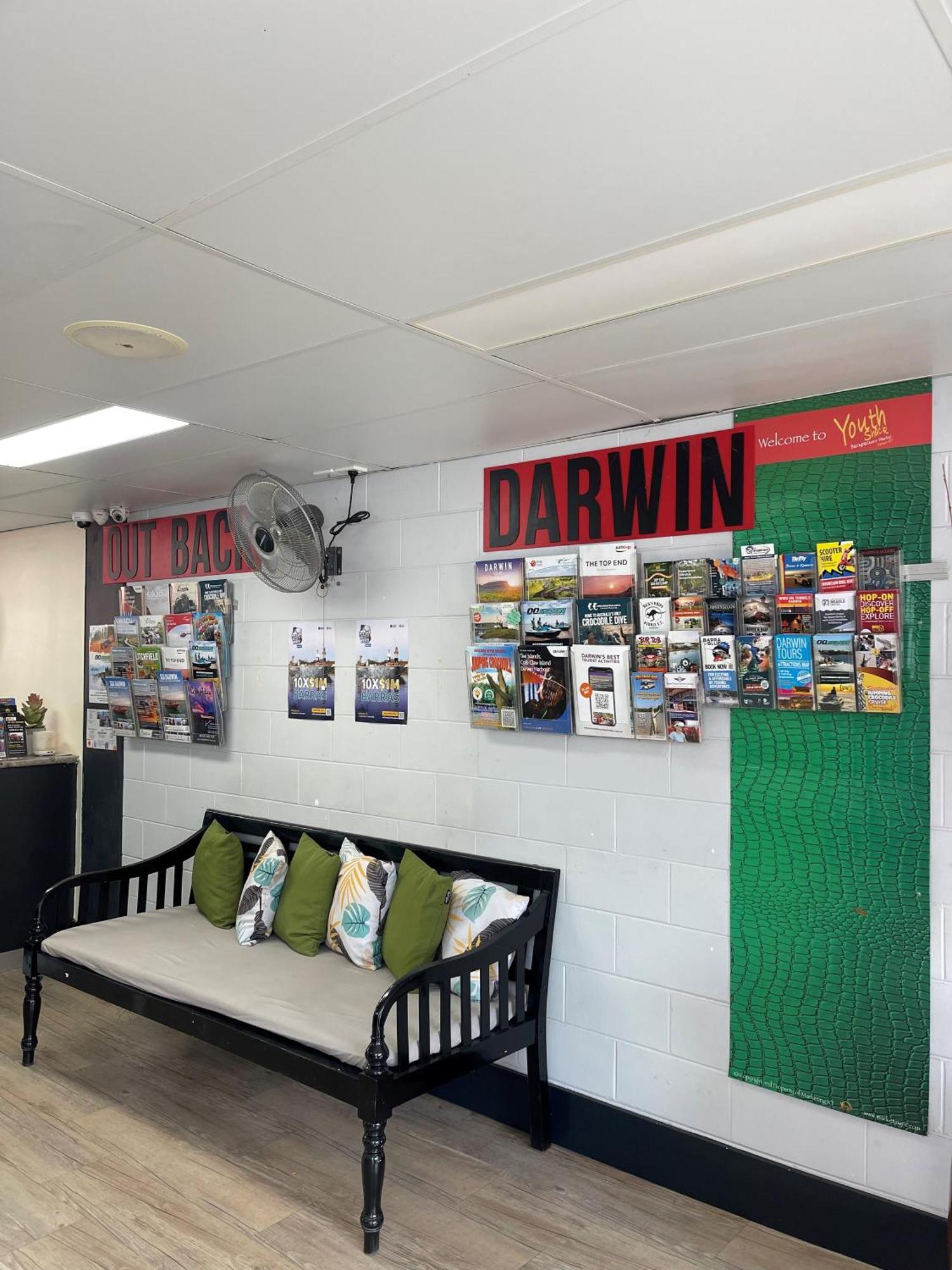 Youth Shack Backpackers Darwin Exterior foto